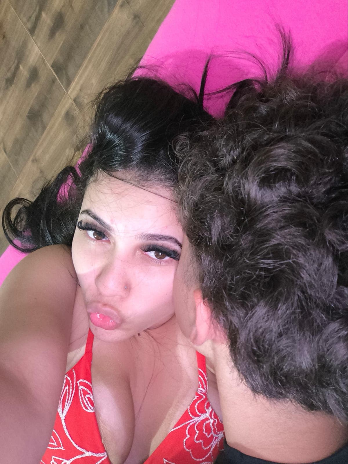 Tenho um apego gigante nessa foto kkkk