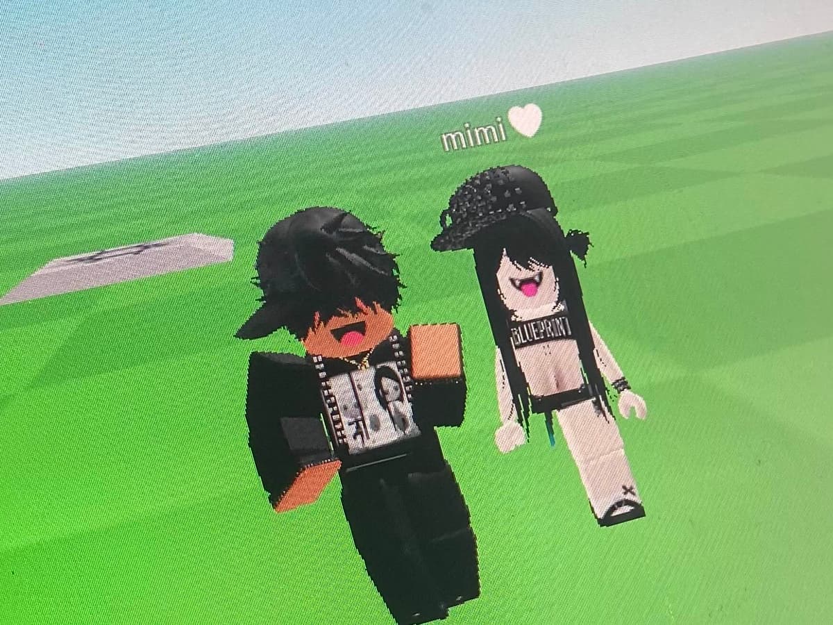 eu amo as skins que a gente faz enquanto conversa no catalog