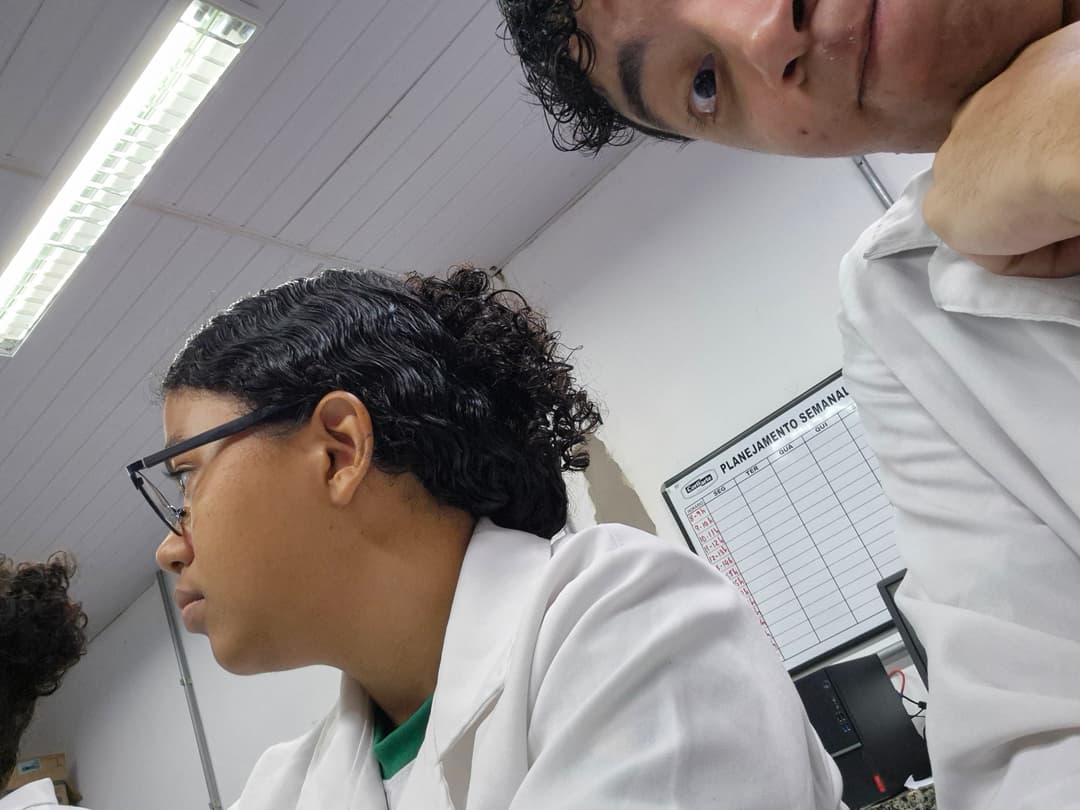 nosso primeiro projeto de quimica juntos