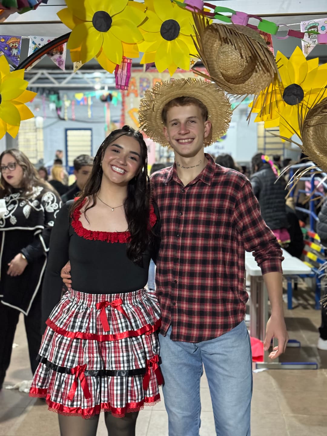 Primeira festa junina juntos